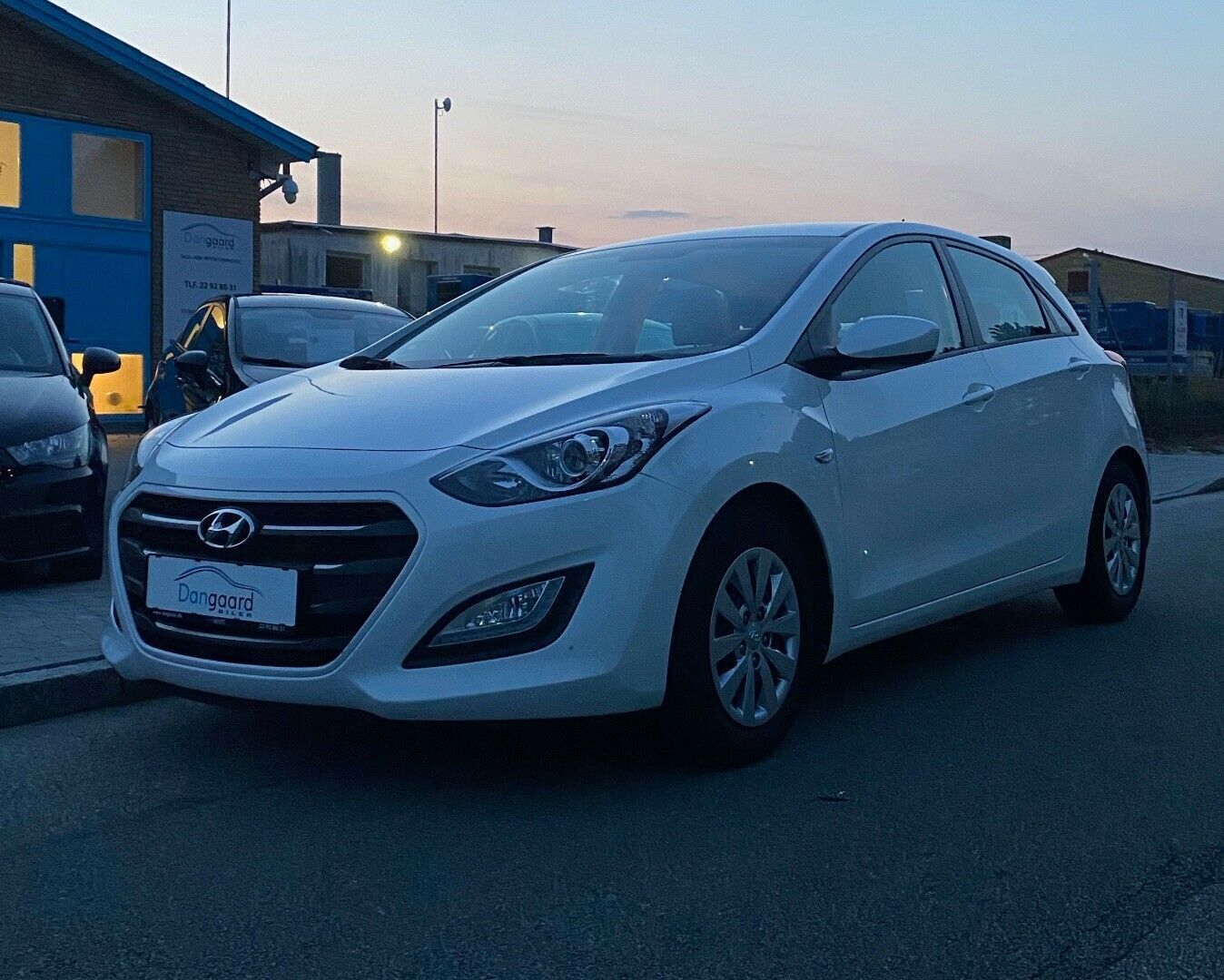 Hvid Hyundai i30 fra 2016
