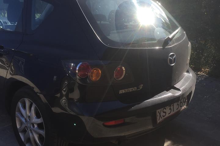 Sort Mazda 3 fra 2005
