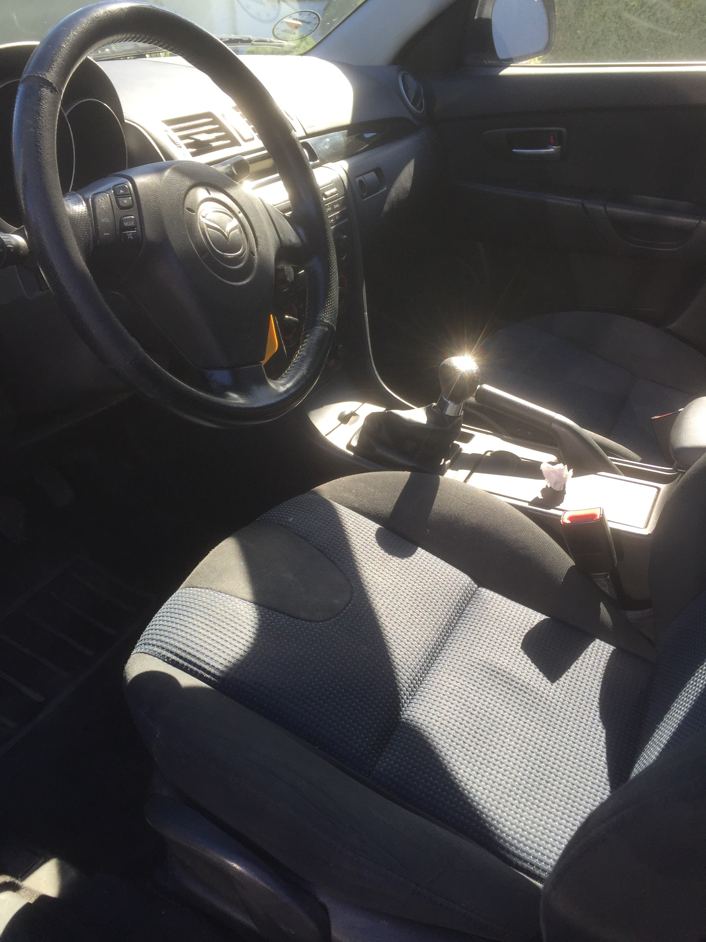 Sort Mazda 3 fra 2005