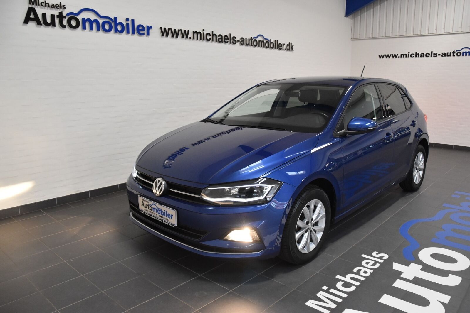 Blå VW Polo fra 2018