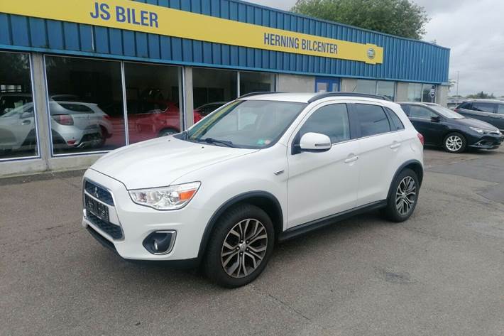 Hvid Mitsubishi ASX fra 2015