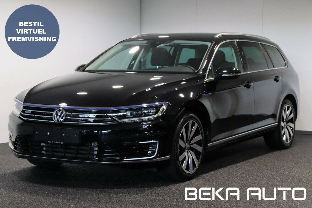 Grå VW Passat fra 2018