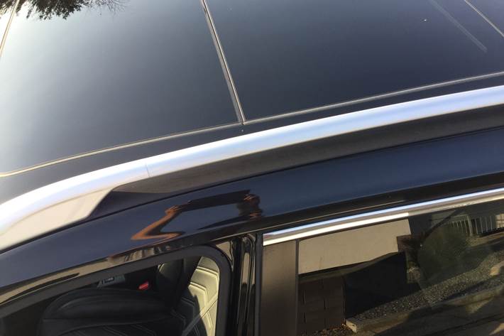 Sort Nissan X-Trail fra 2016