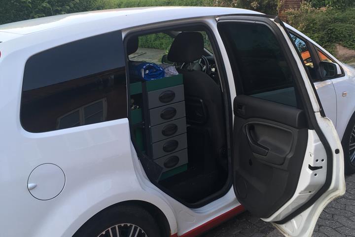 Hvid Ford C-MAX fra 2008