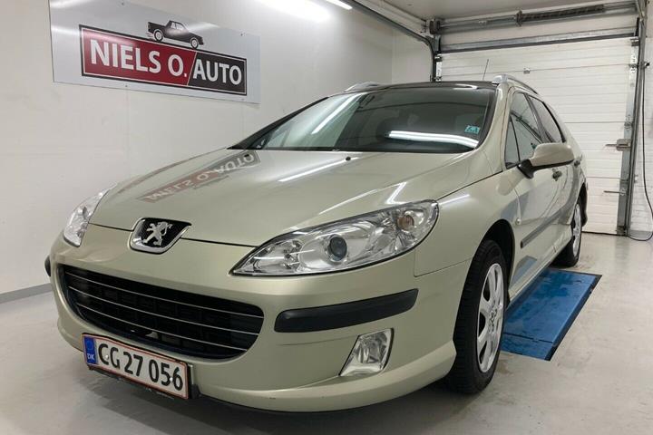 Grå Peugeot 407 fra 2006