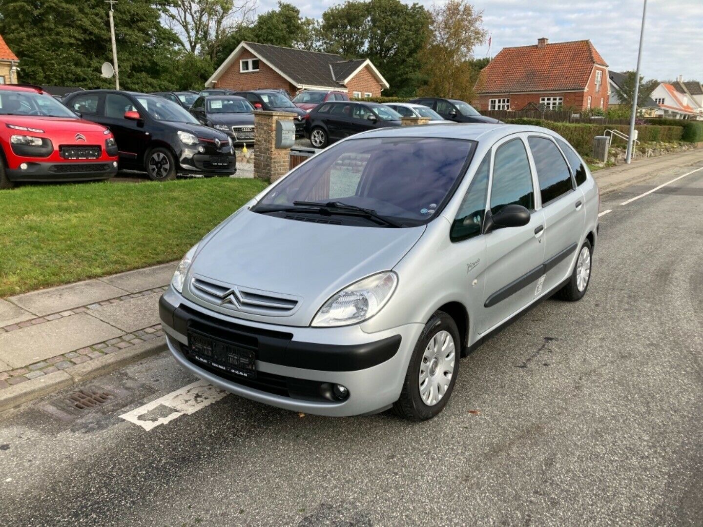 Grå Citroën Xsara Picasso fra 2005