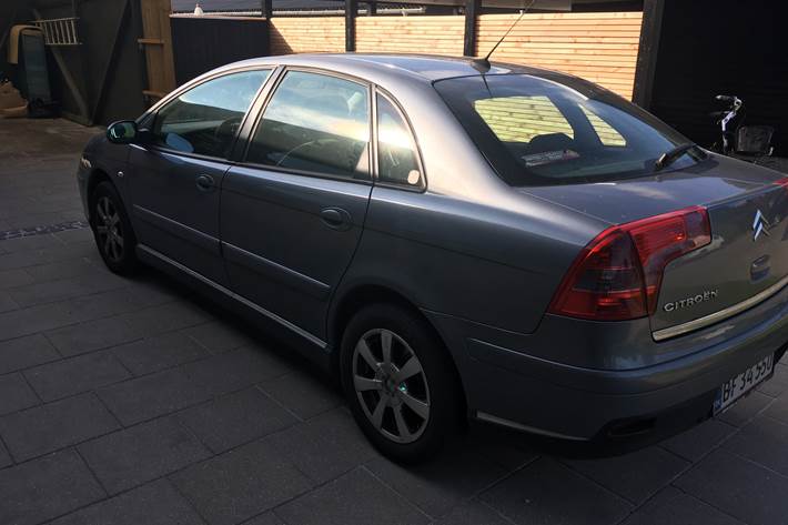 Grøn Citroën C5 fra 2005