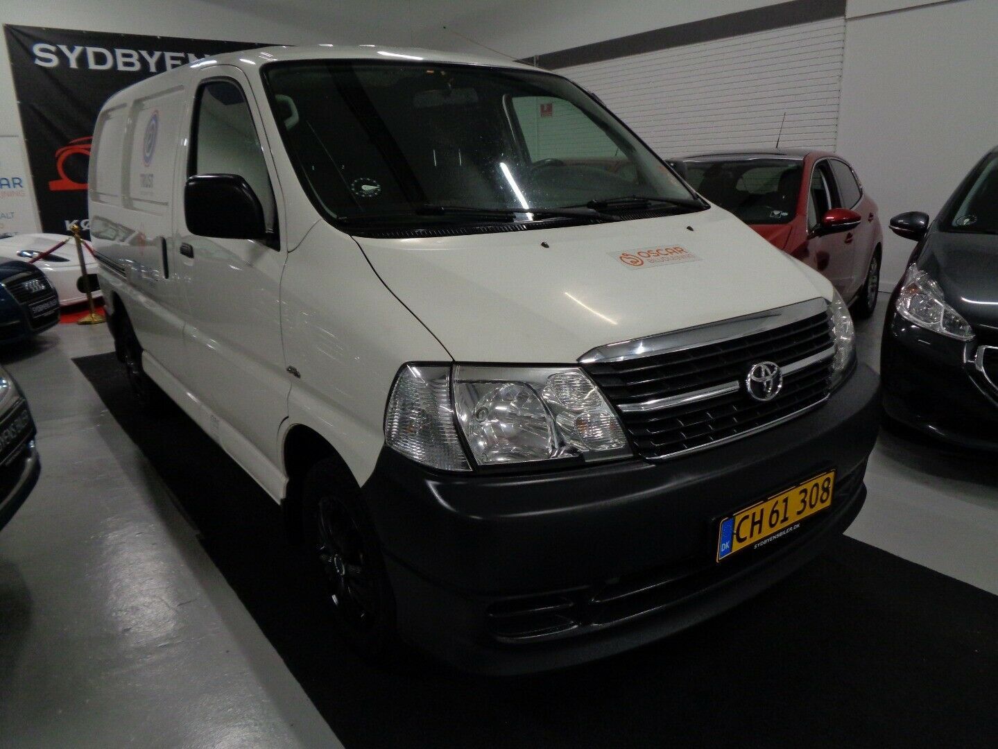 undefined Toyota HiAce fra 2011