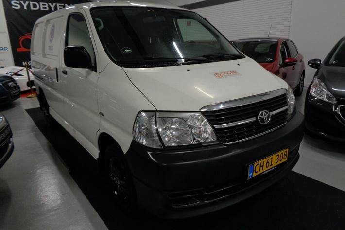 undefined Toyota HiAce fra 2011
