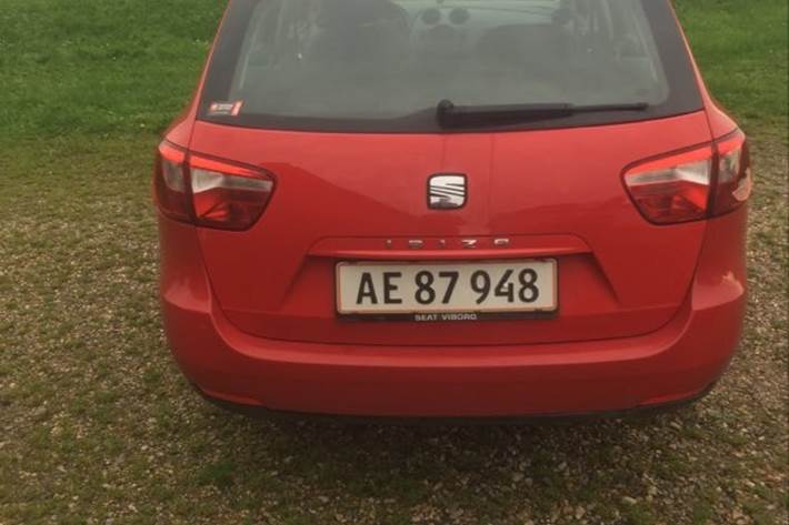 Rød Seat Ibiza fra 2013