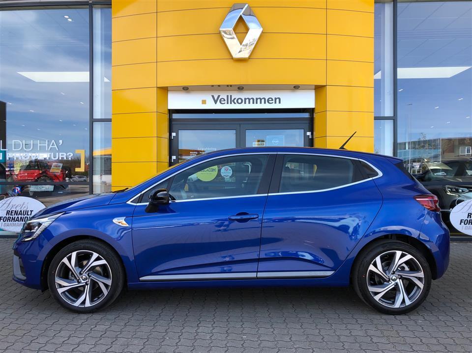 Blå Renault Clio fra 2020