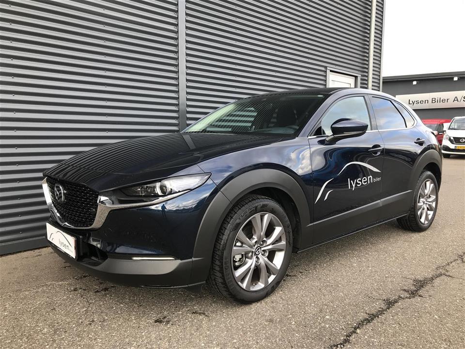 Blå Mazda CX-30 fra 2019