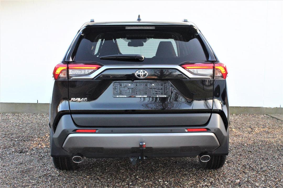 Sort Toyota RAV4 fra 2019