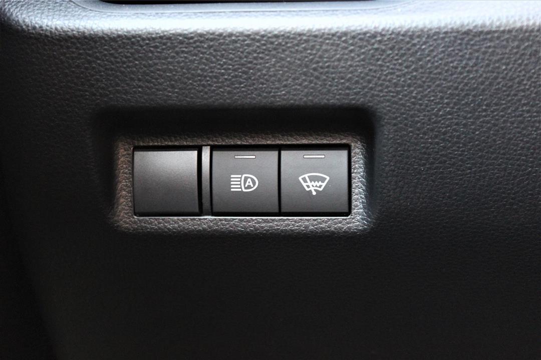 Sort Toyota RAV4 fra 2019