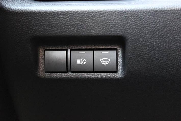 Sort Toyota RAV4 fra 2019