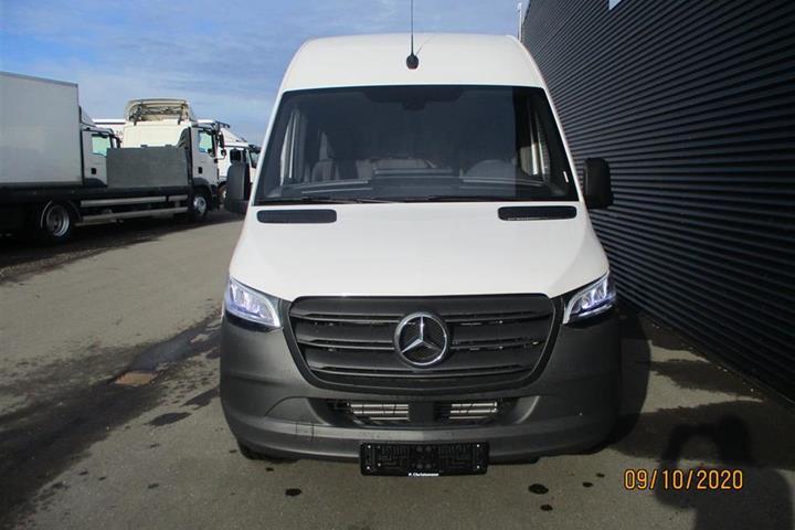 Hvid Mercedes Sprinter fra 2020