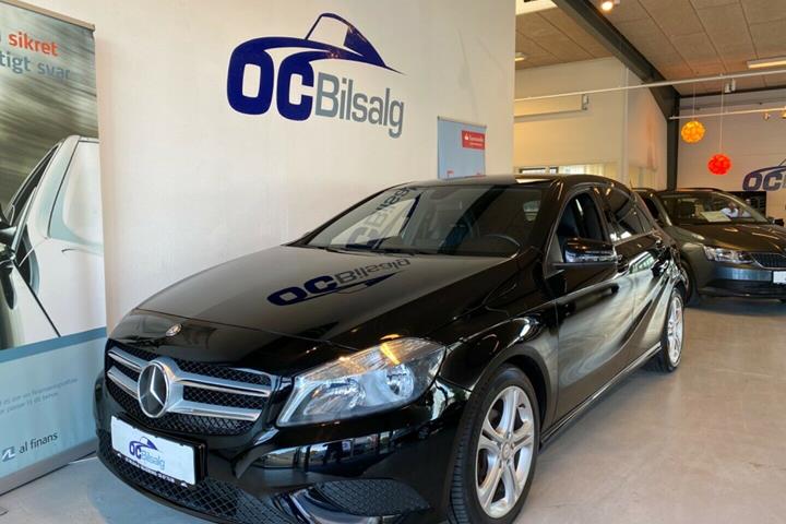 Sort Mercedes A180 fra 2013