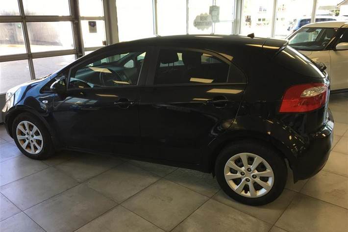 Sort Kia Rio fra 2014
