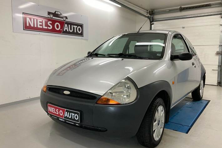 Grå Ford Ka fra 2006