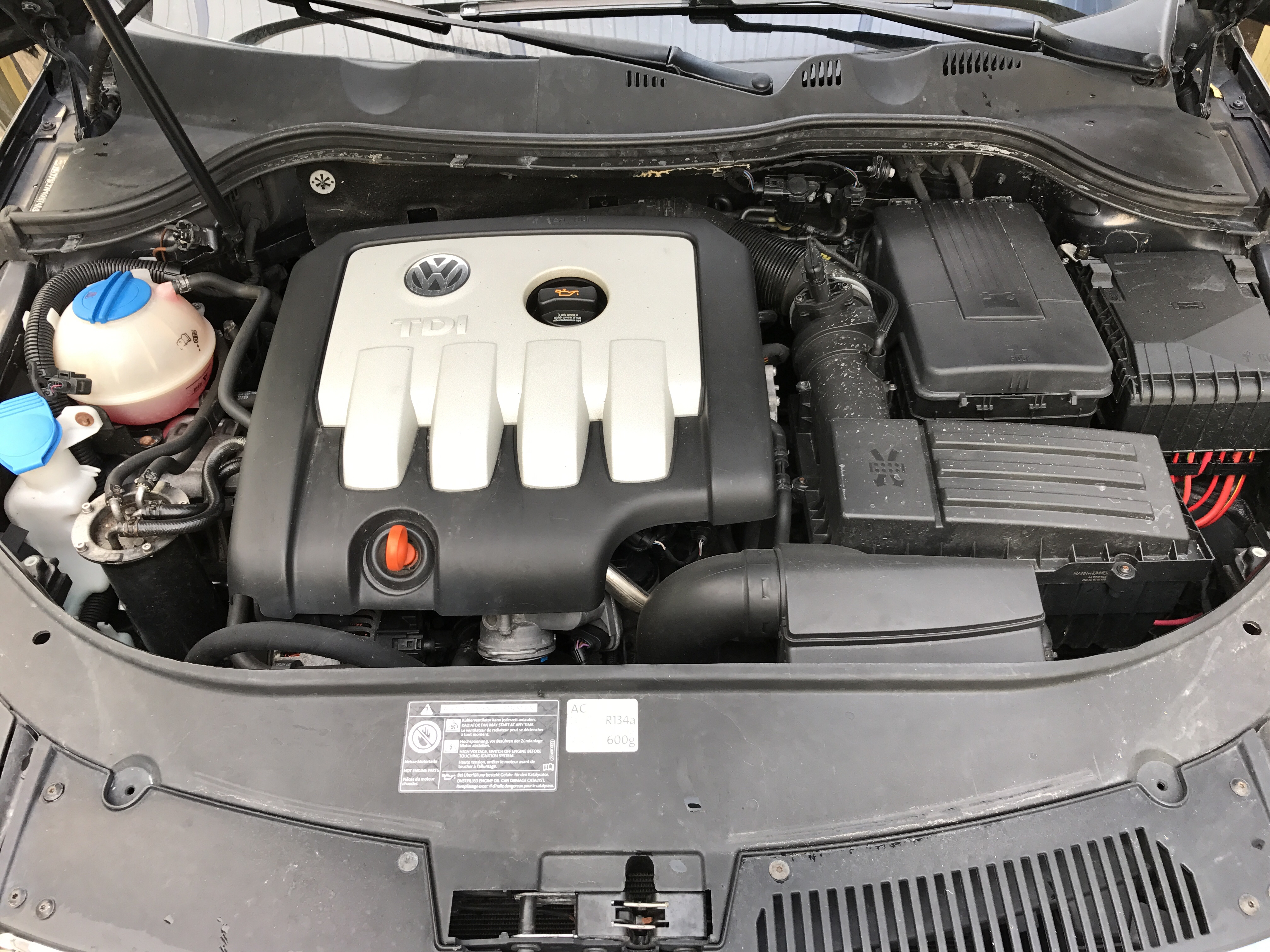 Sort VW Passat fra 2006