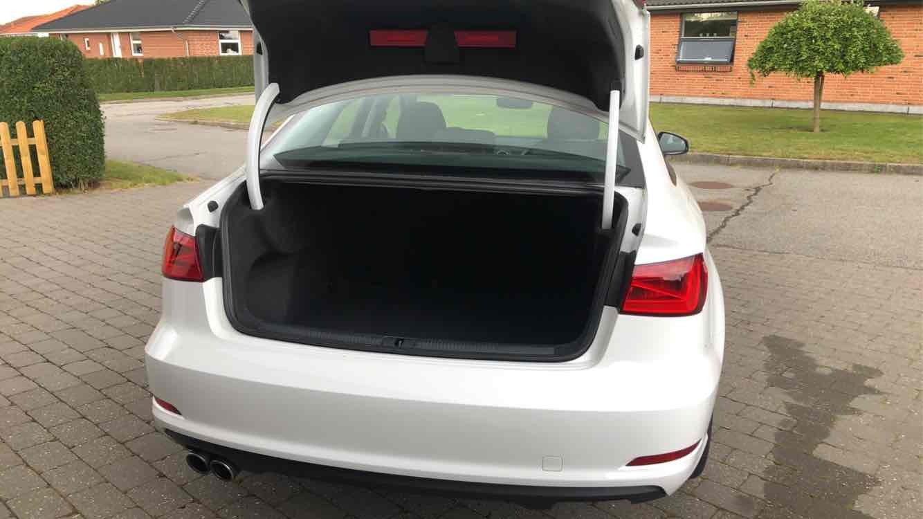 Hvid Audi A3 fra 2016