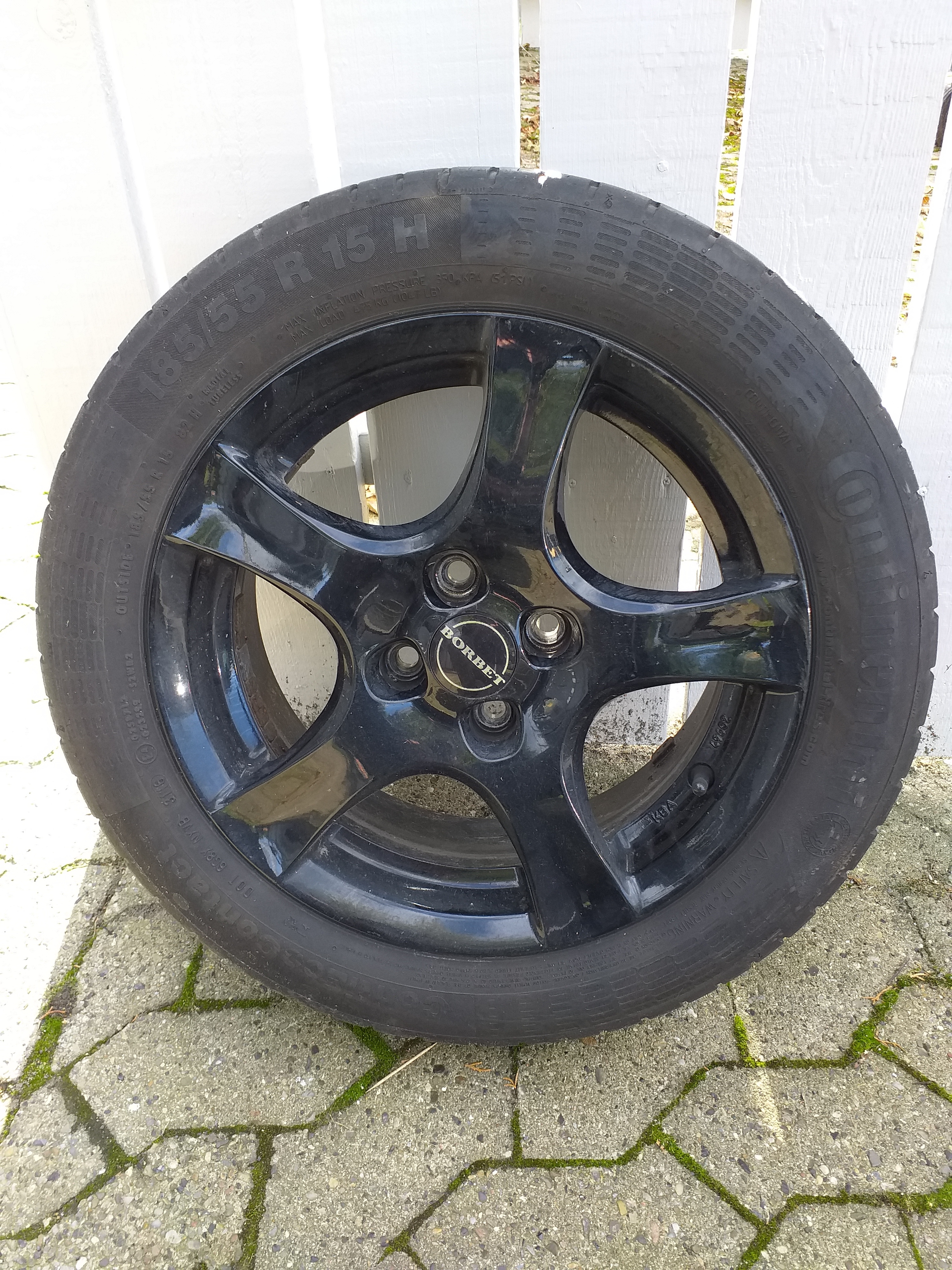 Rød Ford Ka fra 2015