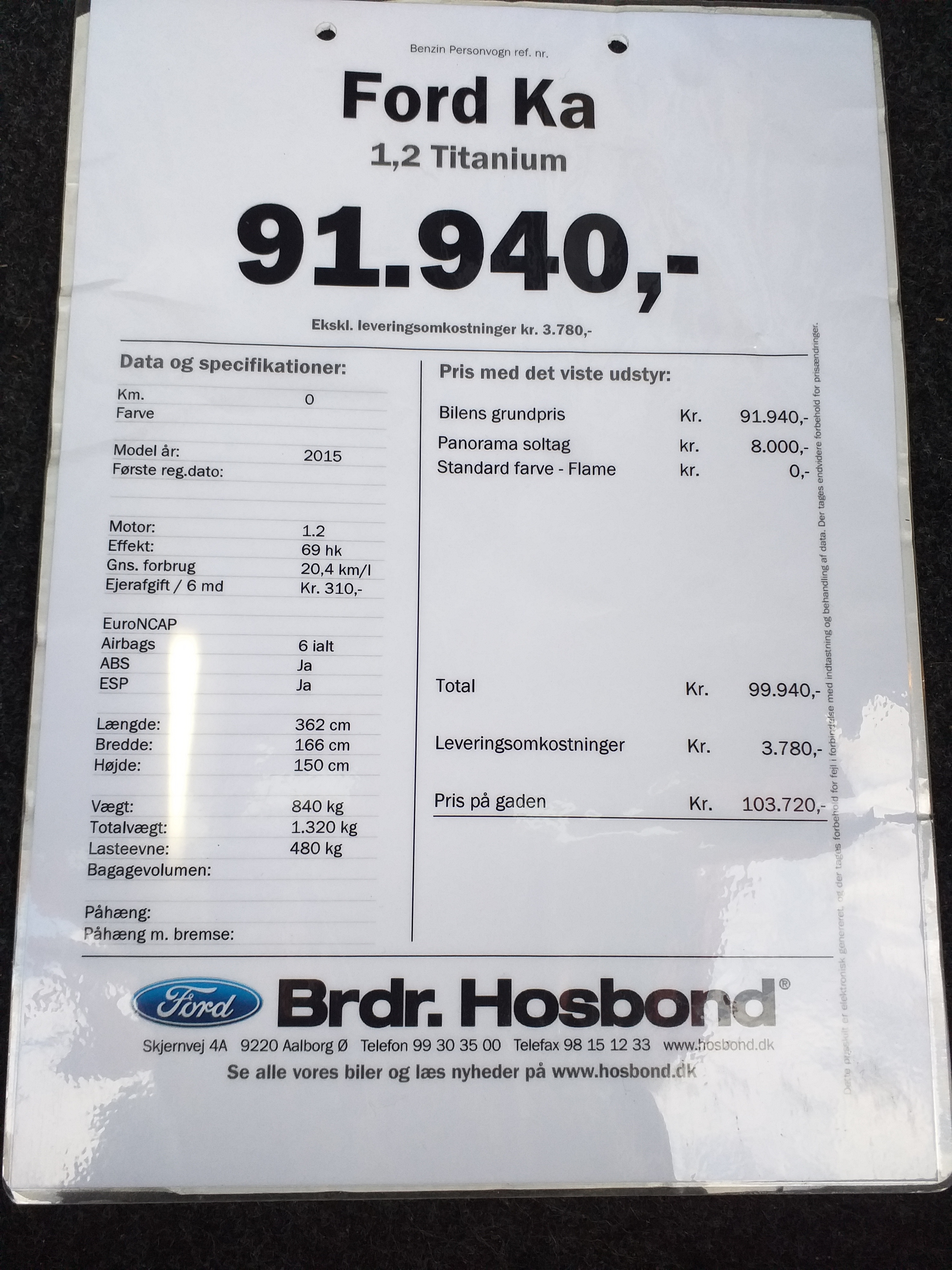 Rød Ford Ka fra 2015