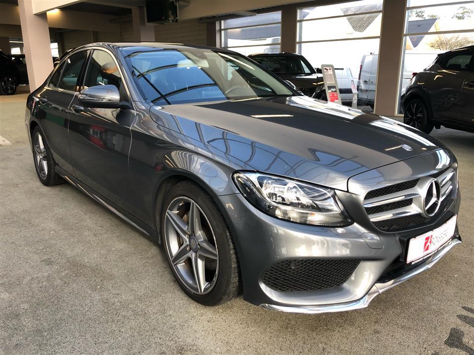 Grå Mercedes C220 d fra 2017