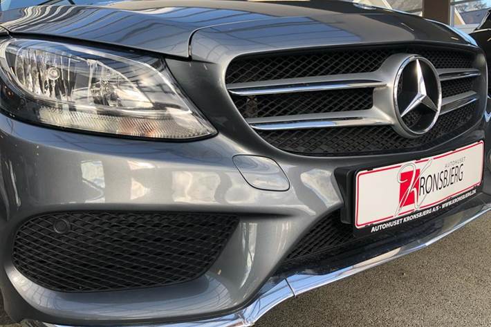 Grå Mercedes C220 d fra 2017