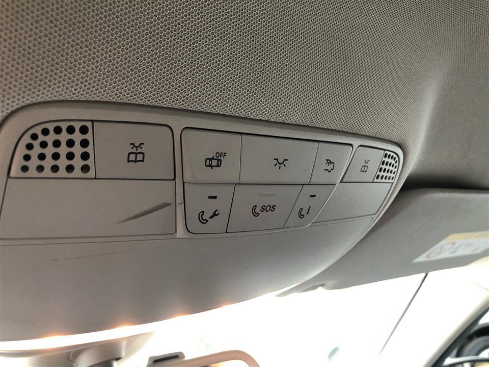 Grå Mercedes C220 d fra 2017