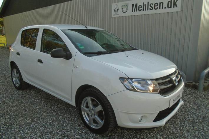 Hvid Dacia Sandero fra 2013