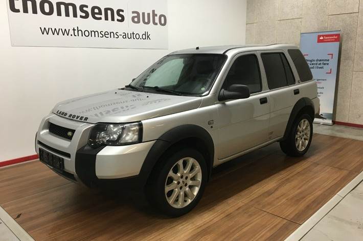 Grå Land Rover Freelander fra 2005