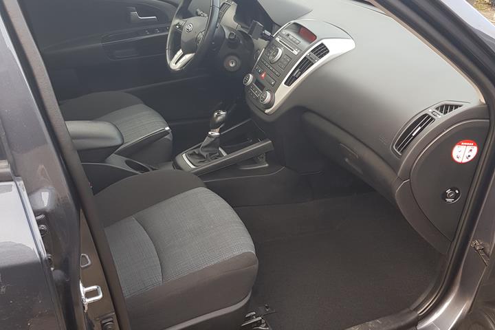undefined Kia Ceed fra 2011