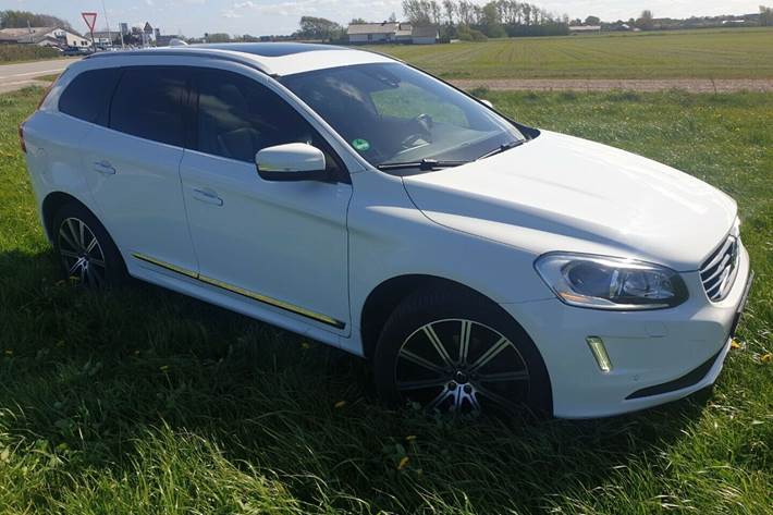 Hvid Volvo XC60 fra 2014