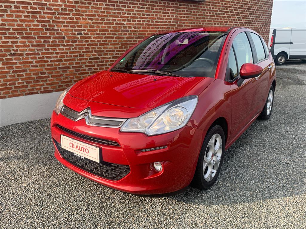 Rød Citroën C3 fra 2015