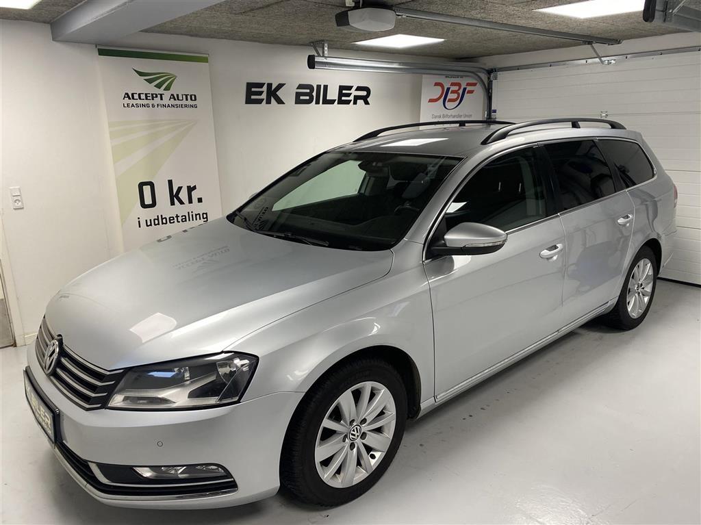Sølv VW Passat fra 2013