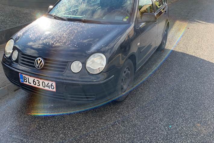 Sort VW Polo fra 2004
