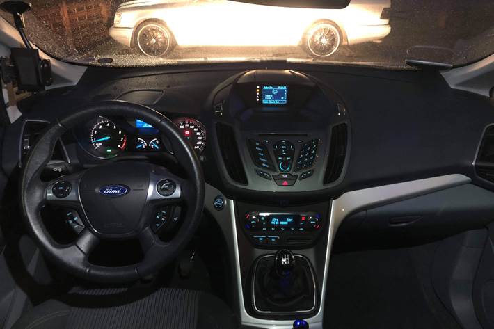 Sølv Ford C-MAX fra 2011