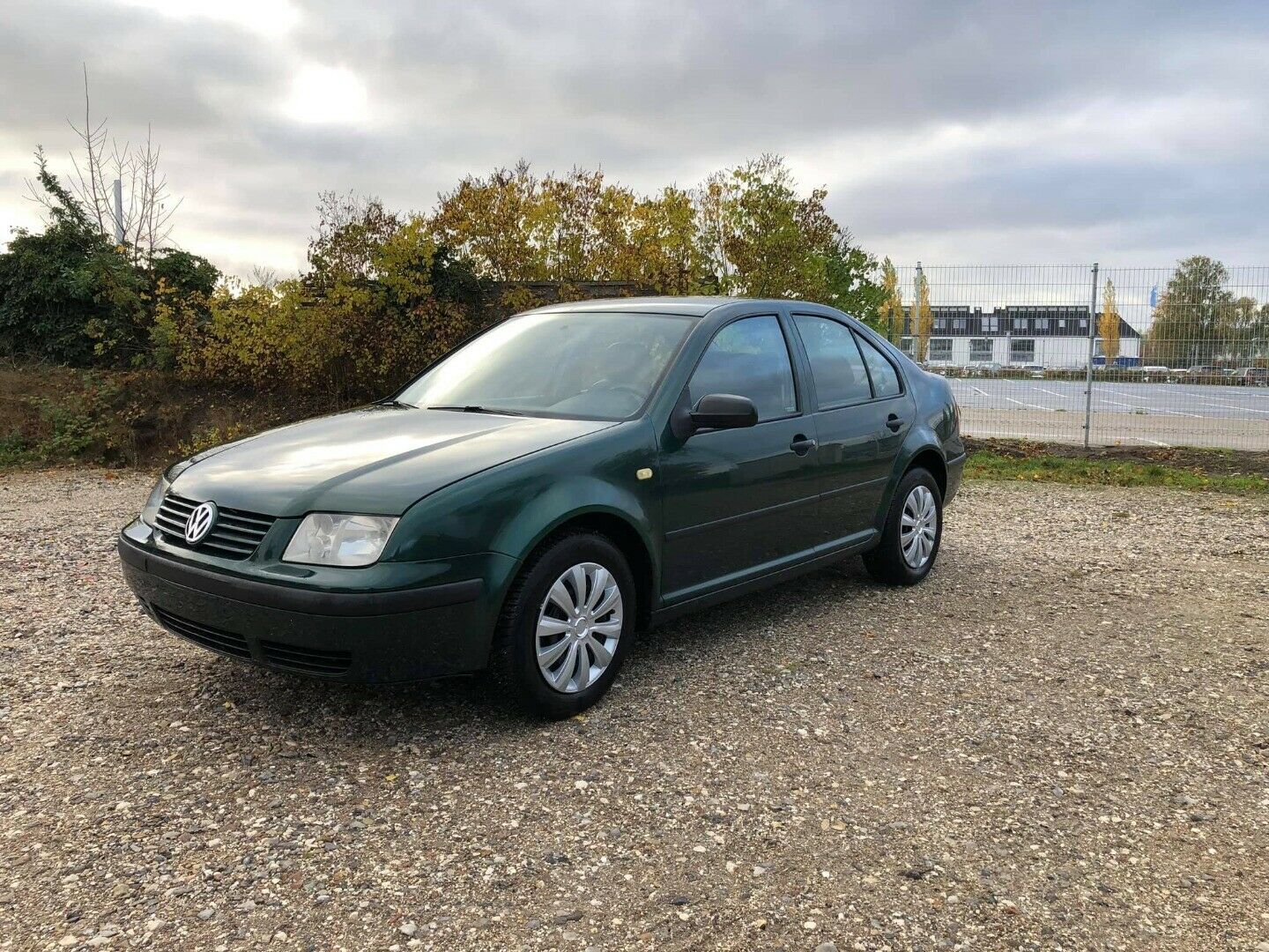Grøn VW Bora fra 1999