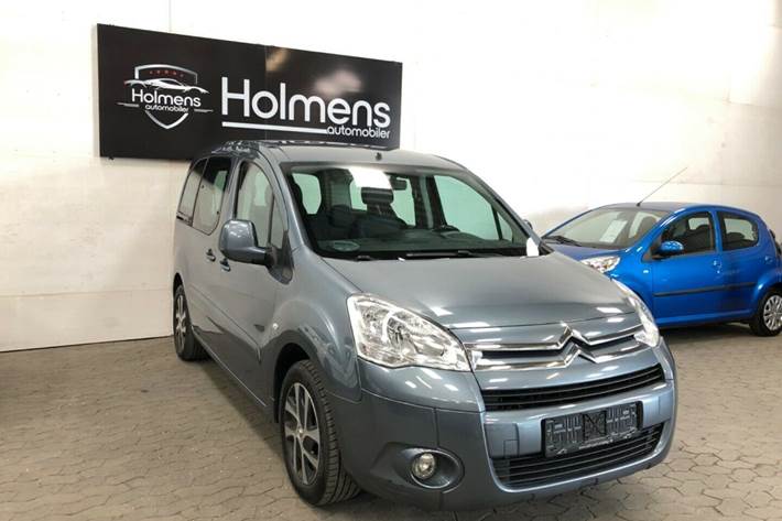 Grå Citroën Berlingo fra 2010
