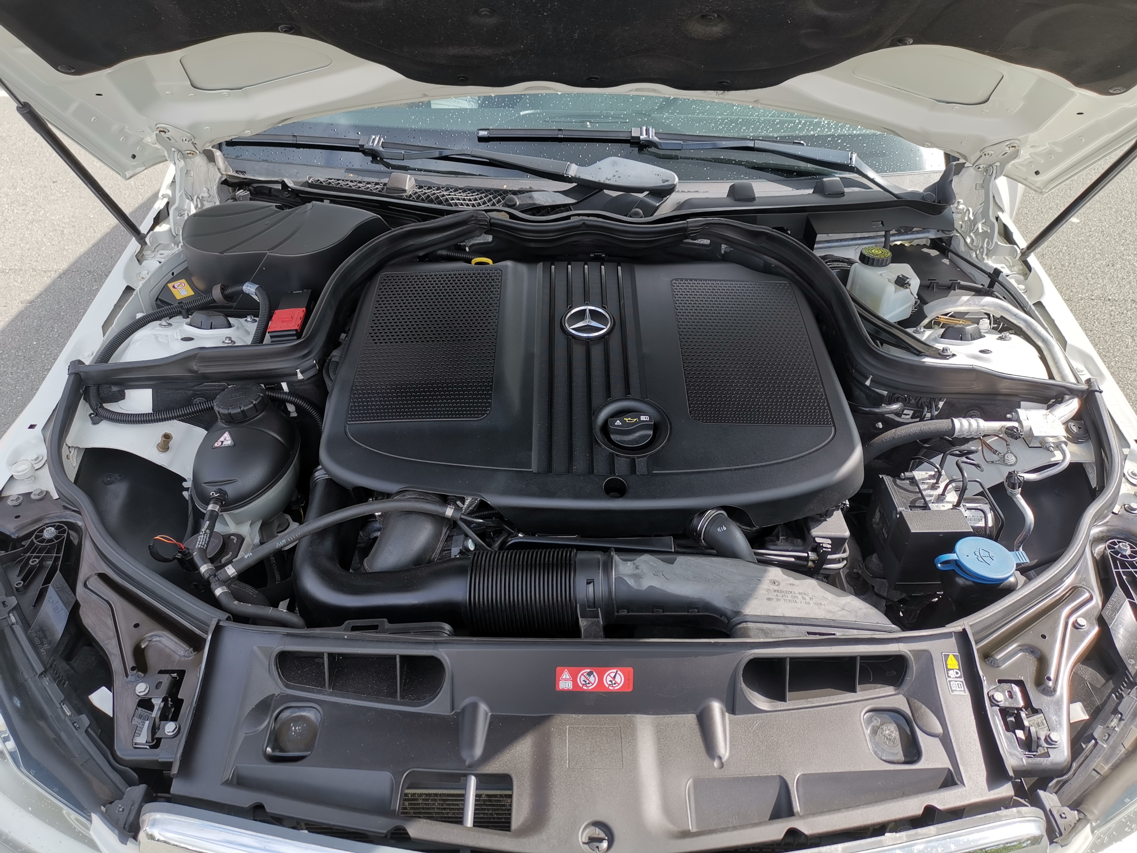 Hvid Mercedes C220 d fra 2013