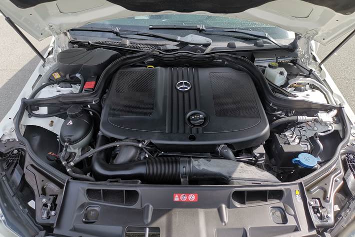 Hvid Mercedes C220 d fra 2013