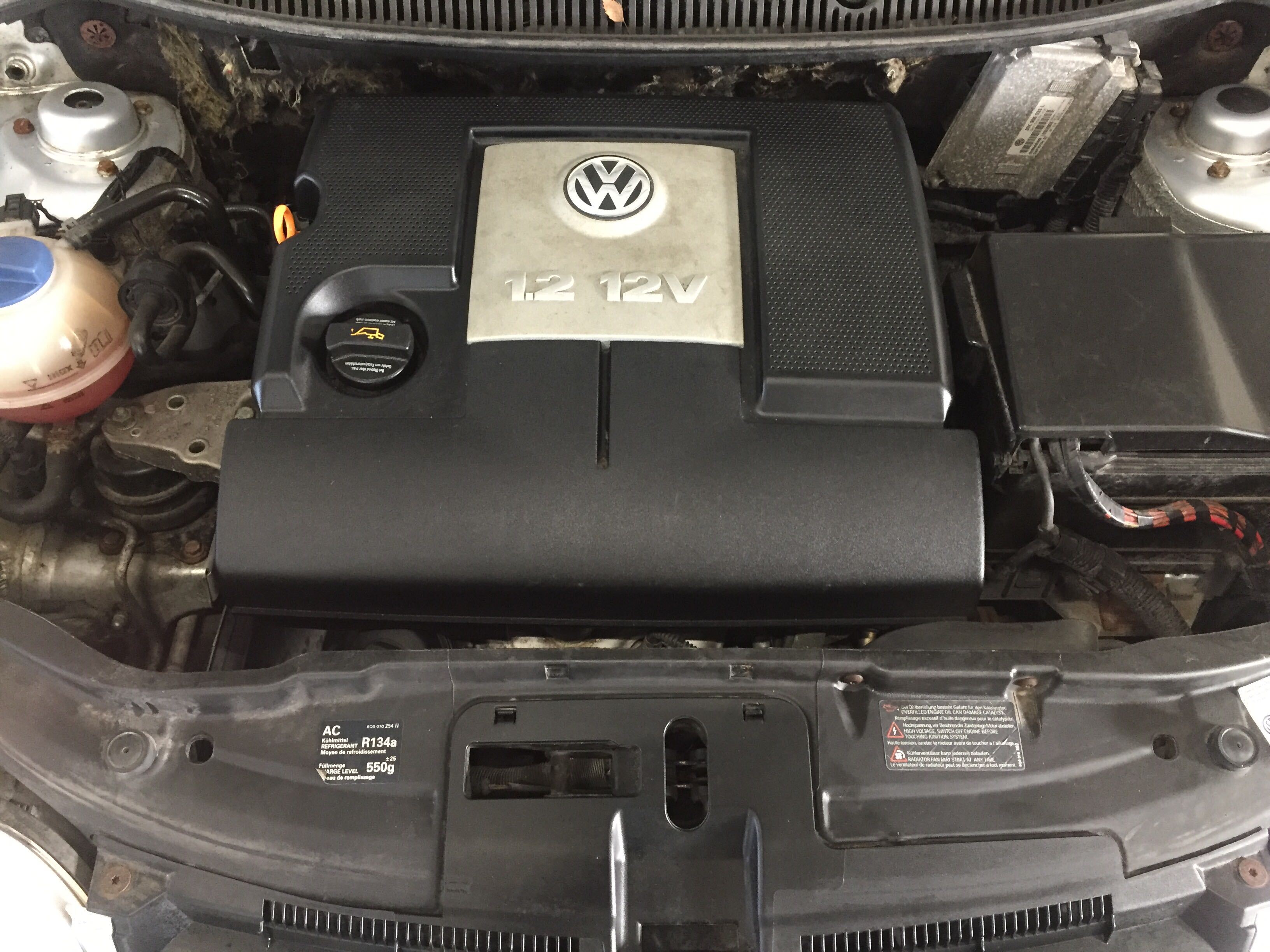 Sølv VW Polo fra 2004