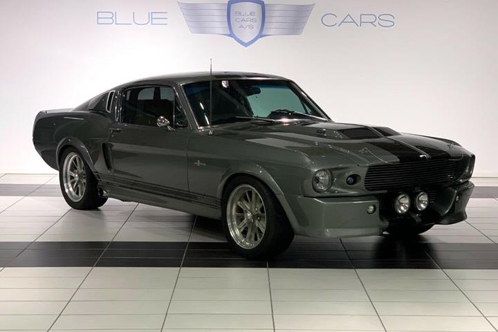 Grå Ford Mustang fra 1967