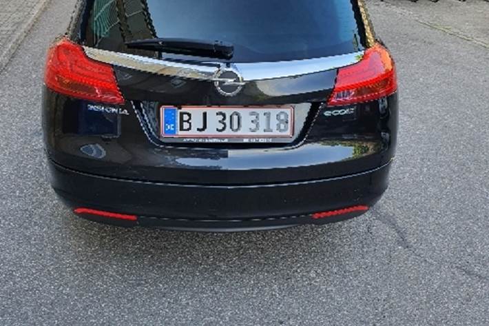 undefined Opel Insignia fra 2011