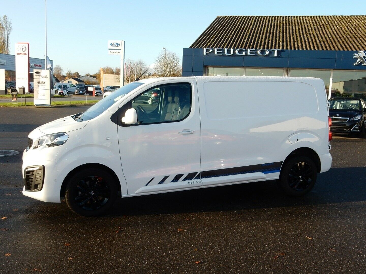 Hvid Peugeot Expert fra 2020
