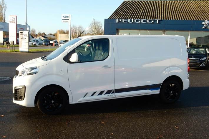 Hvid Peugeot Expert fra 2020