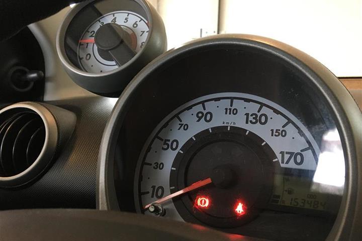 Lilla Peugeot 107 fra 2013
