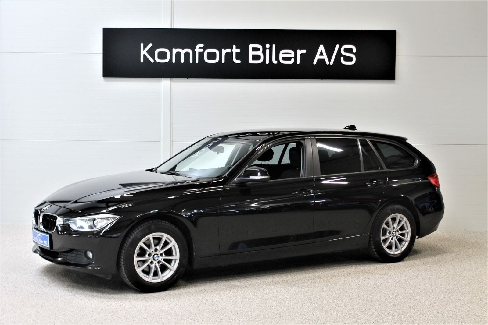 Guide til BMW 318d Touring Steptronic (Årgang 07/2015 - 02/2018)