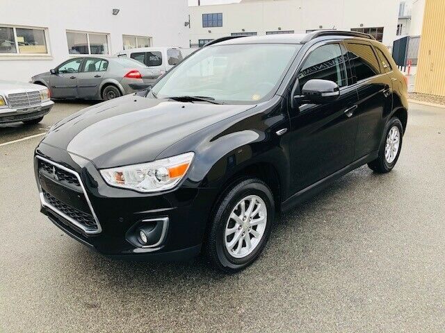 Grå Mitsubishi ASX fra 2015